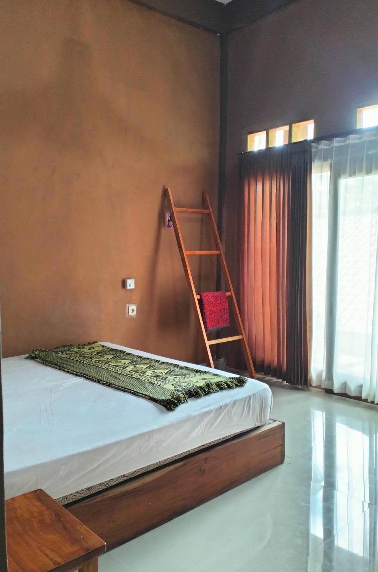 Fullmoon Homestay Kuta  外观 照片