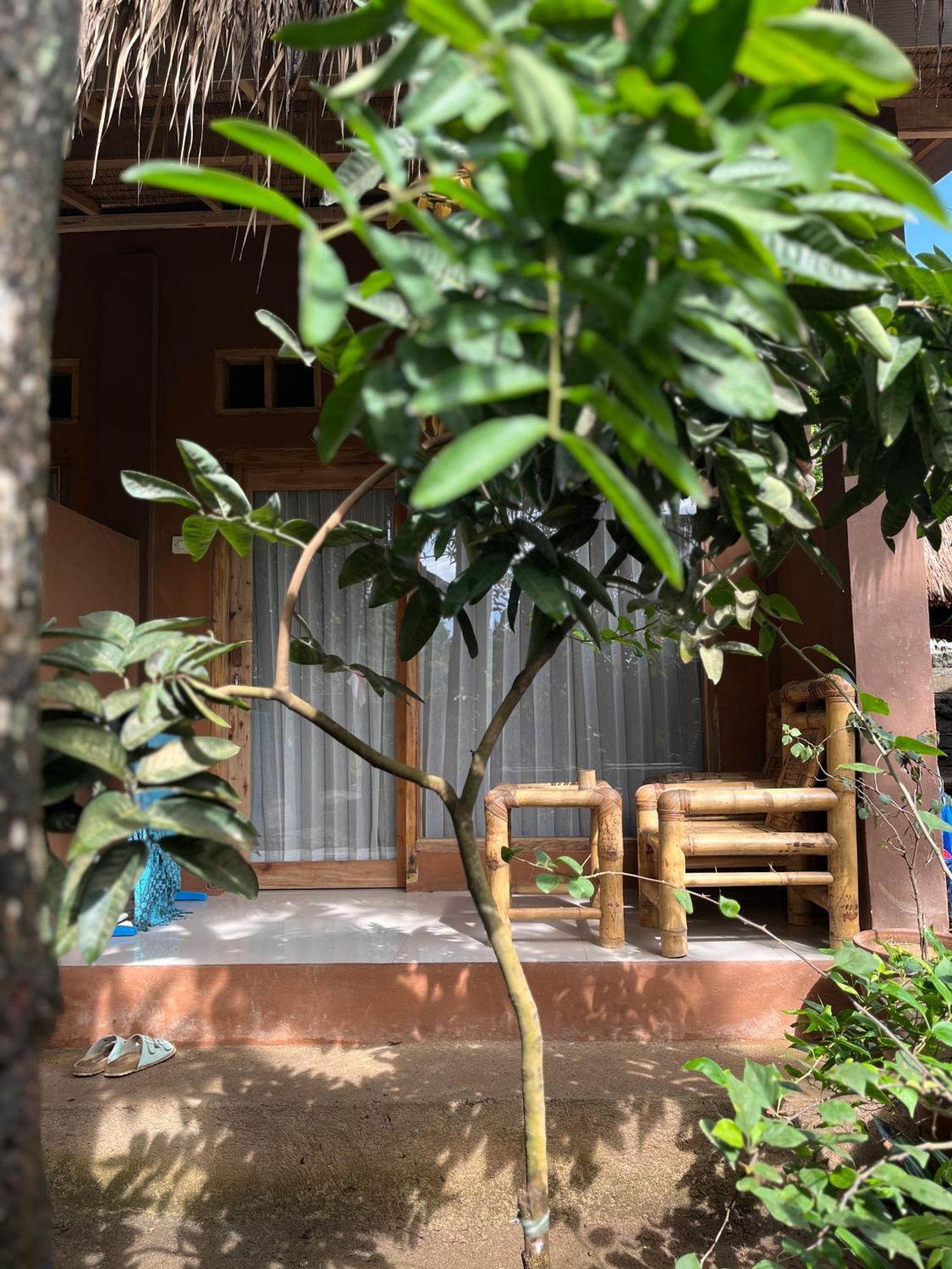 Fullmoon Homestay Kuta  外观 照片