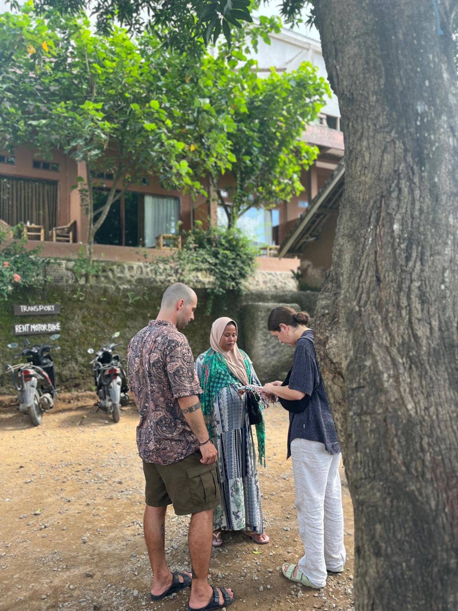 Fullmoon Homestay Kuta  外观 照片
